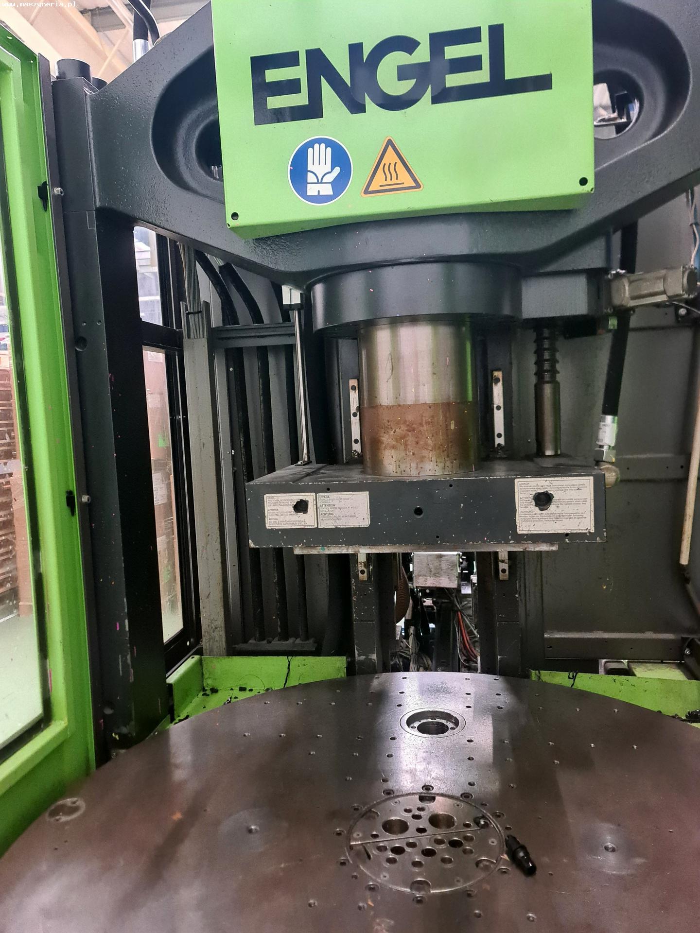  Pressa a iniezione ENGEL INSERT 200H/50 in vendita - foto 2